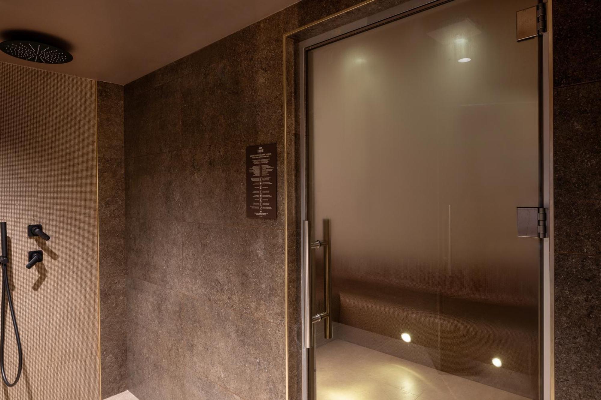 Hotel L'Ormaie & Spa Párizs Kültér fotó