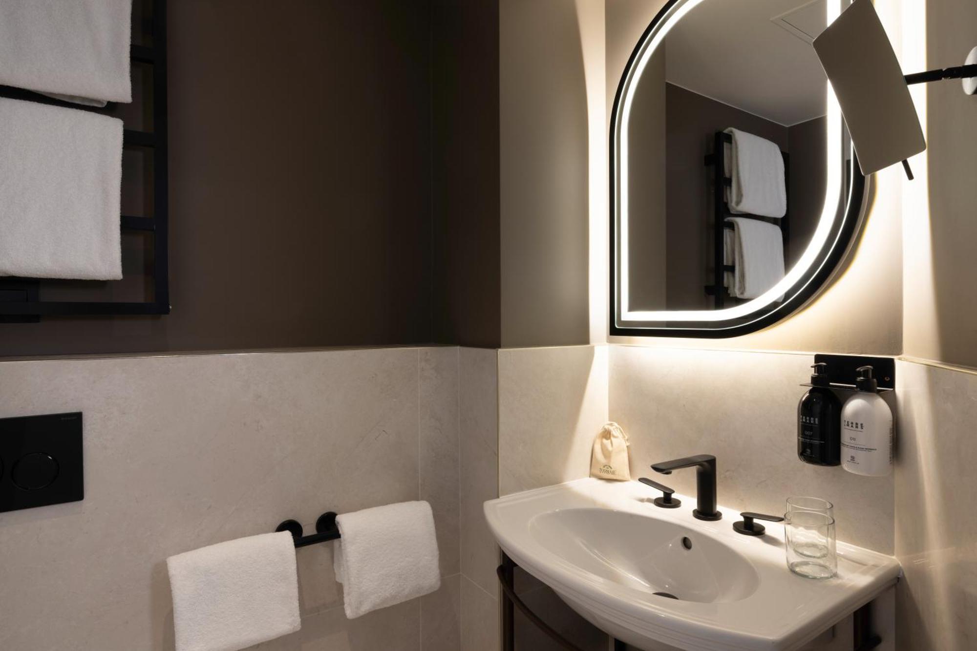 Hotel L'Ormaie & Spa Párizs Kültér fotó