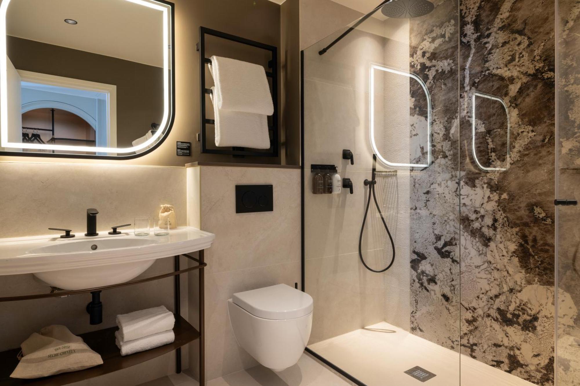 Hotel L'Ormaie & Spa Párizs Kültér fotó